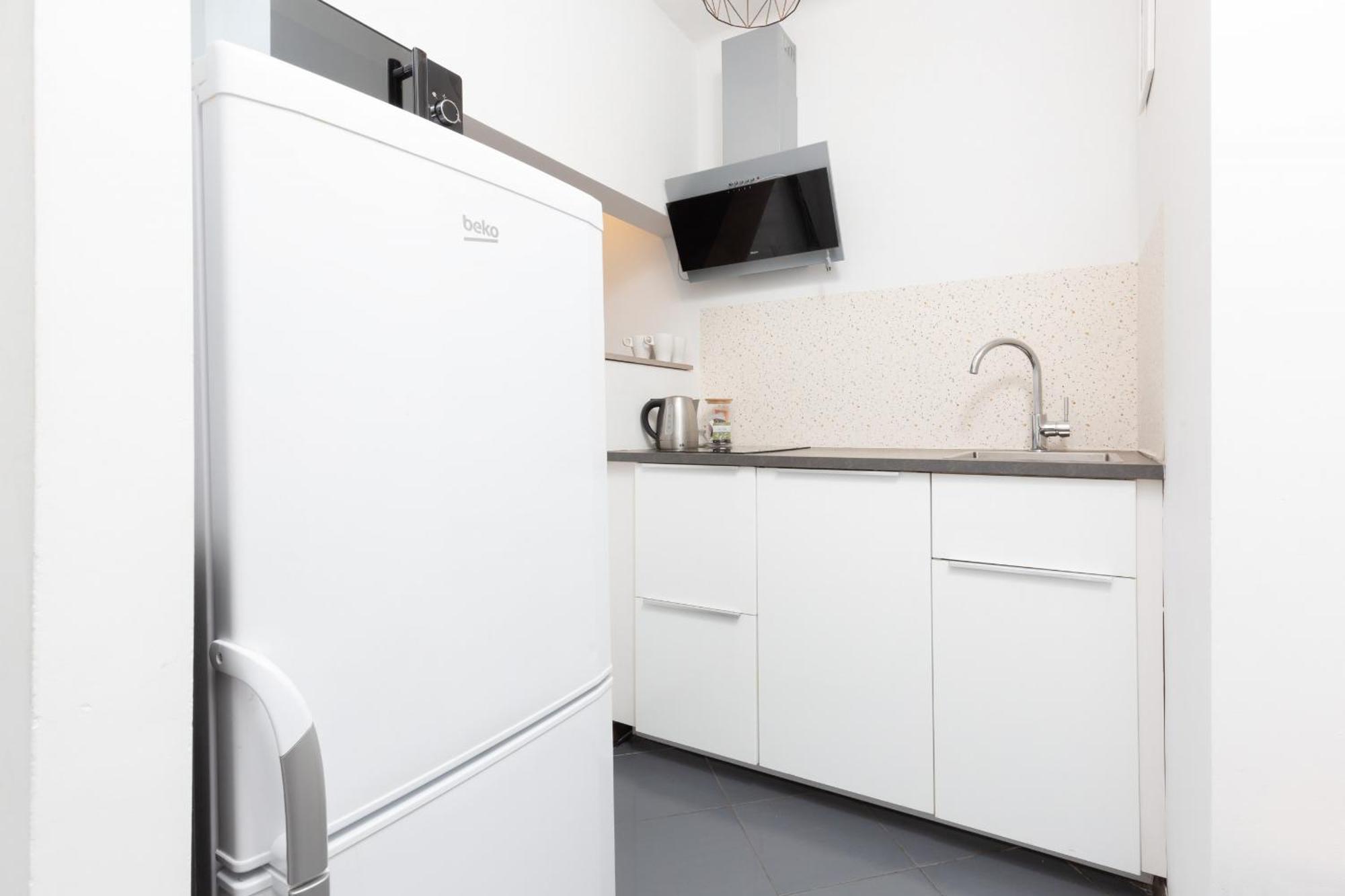 Grzybowska By Renters Apartament